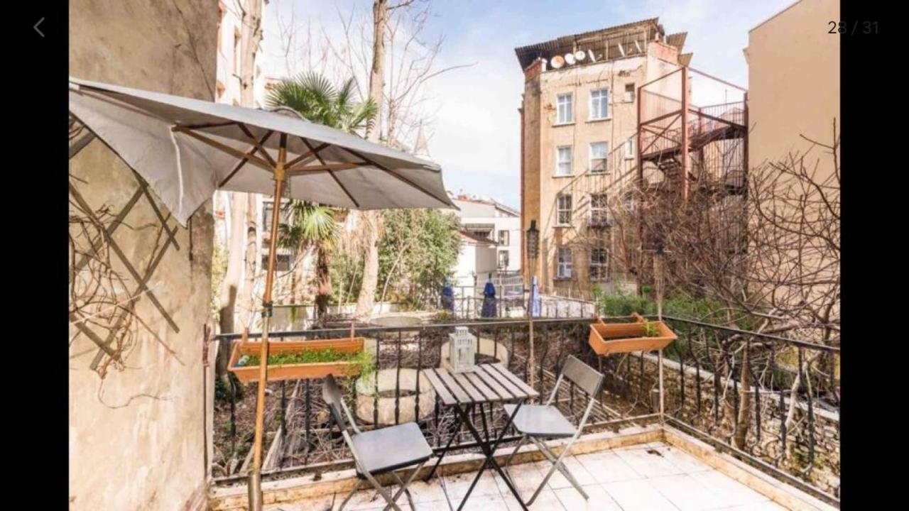 Cute Home Heart Of Istanbul Exterior photo